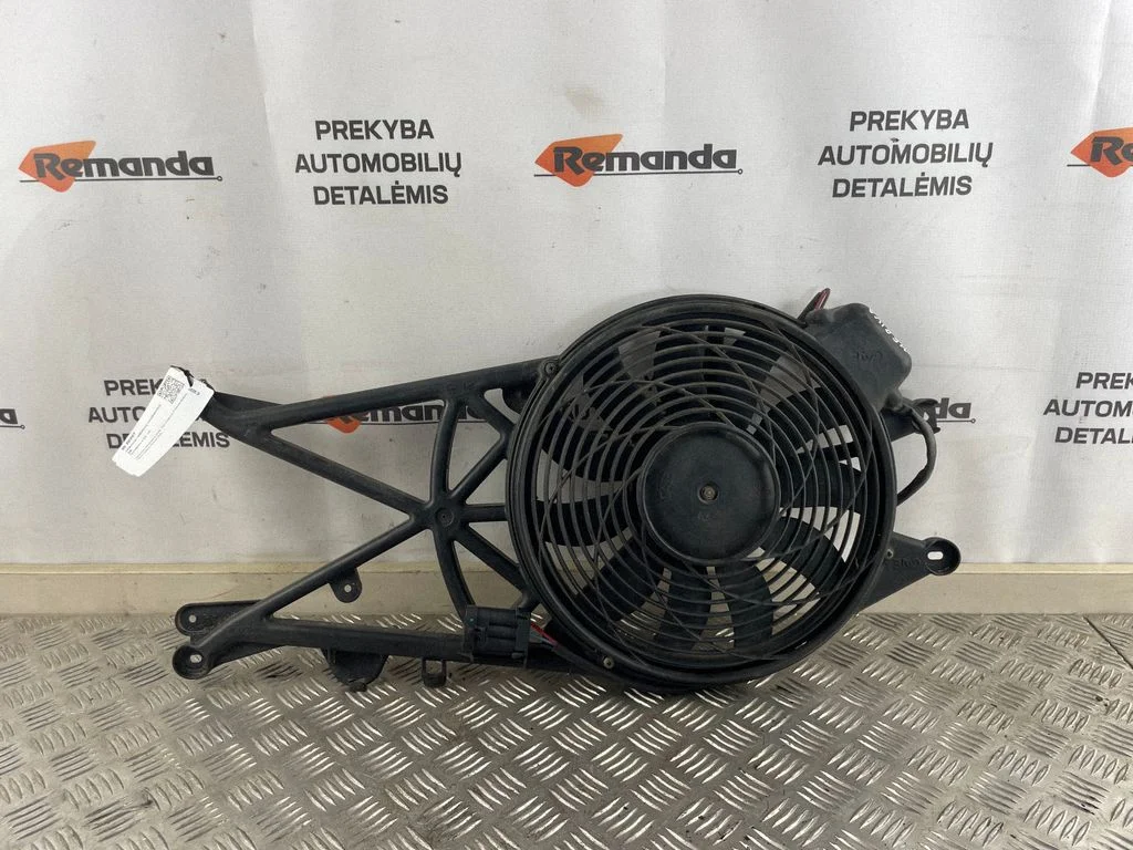 Elektriskais radiatora ventilators 52406447