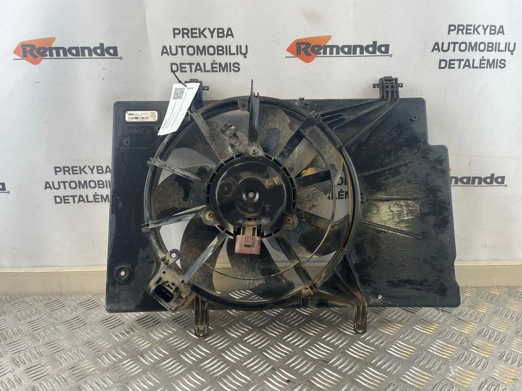 Elektriskais radiatora ventilators 8V618C607EJ