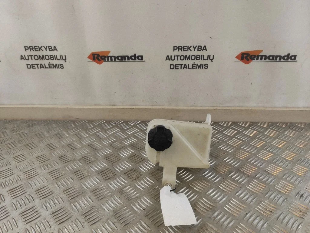 Dzesēšanas šķidruma izplešanās tvertne 254301P000