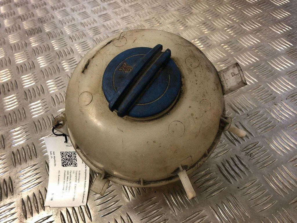 Coolant expansion tank/reservoir 7H0121407B