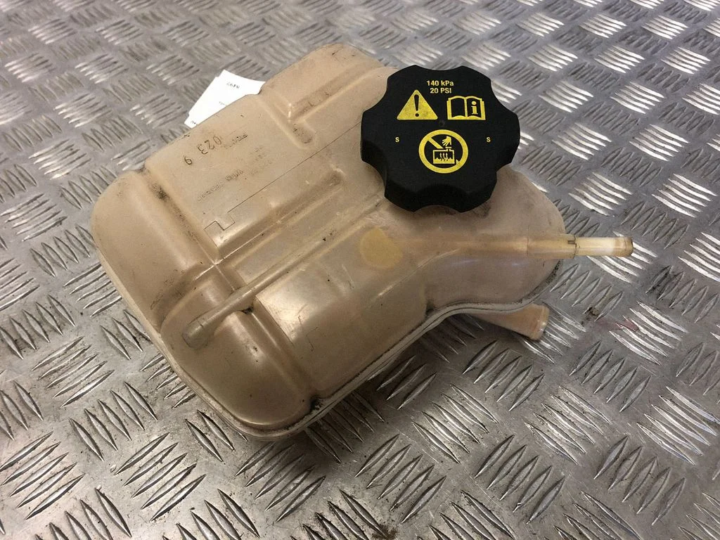 Coolant expansion tank/reservoir – Opel Insignia A (2008-2017)