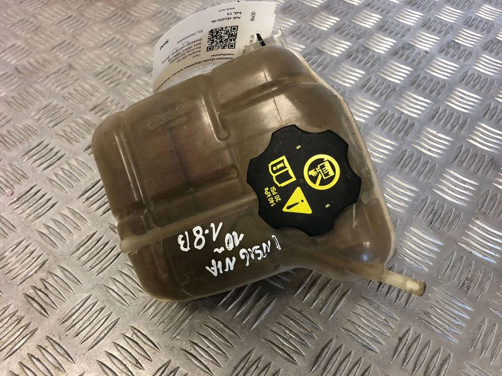 Coolant expansion tank/reservoir – Opel Insignia A (2008-2017)