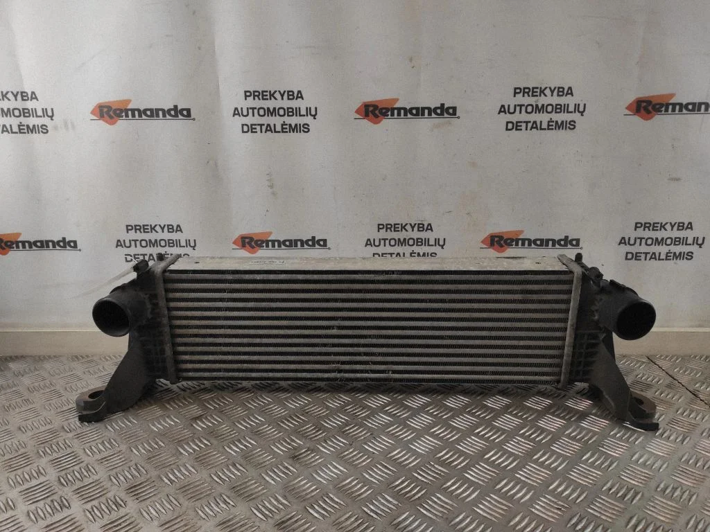 Vahejahuti radiaator 5801526777