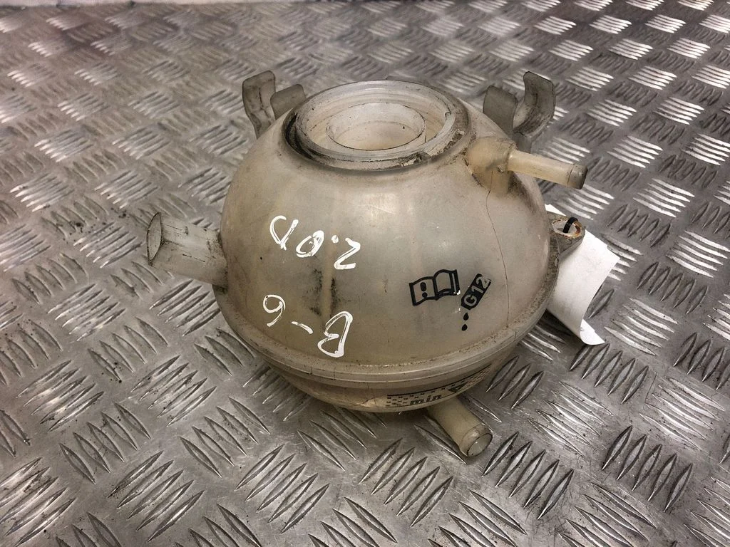 Coolant expansion tank/reservoir 1K0121407A