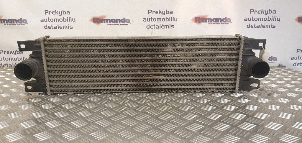 Vahejahuti radiaator 863428N