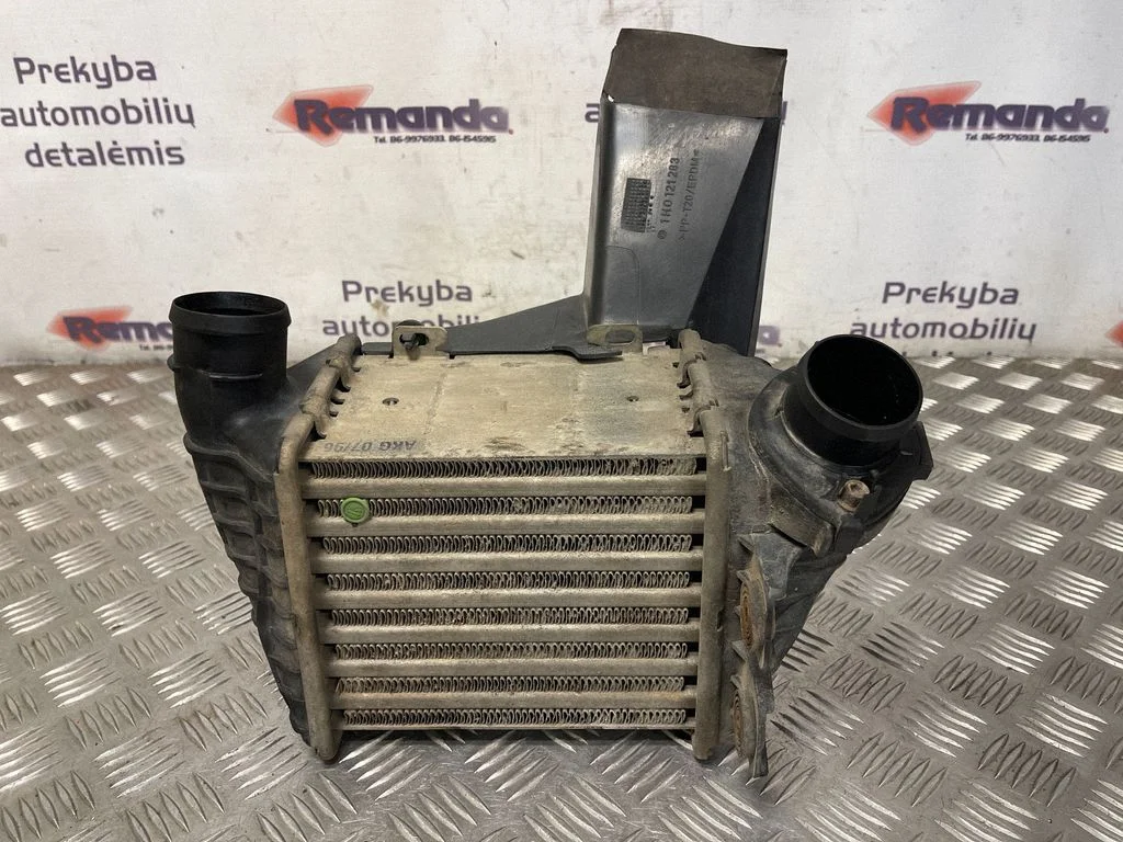 Intercooler radiator 1H0145805B