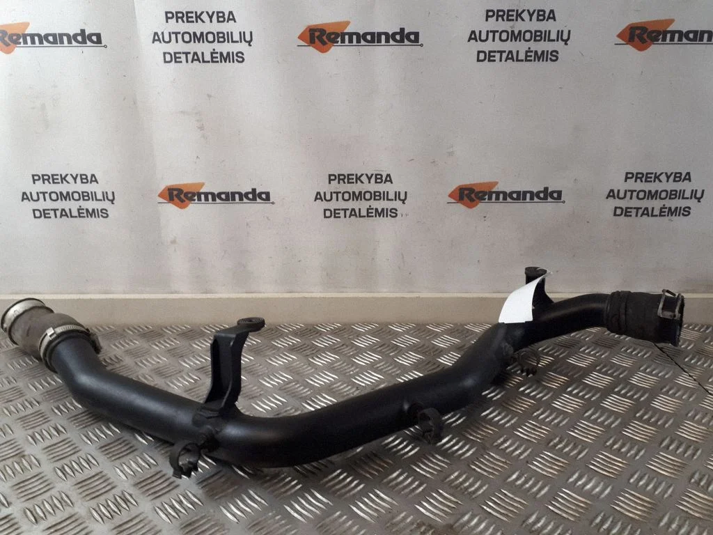 Intercooler hose/pipe – Volkswagen Touareg I (2002-2010)