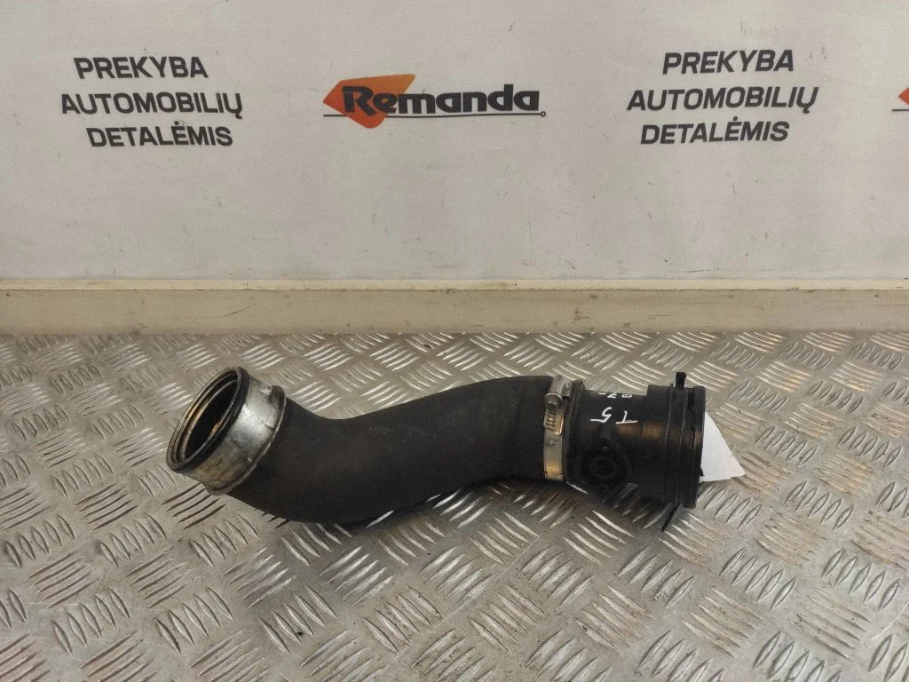 Intercooler hose/pipe 7H0145955L