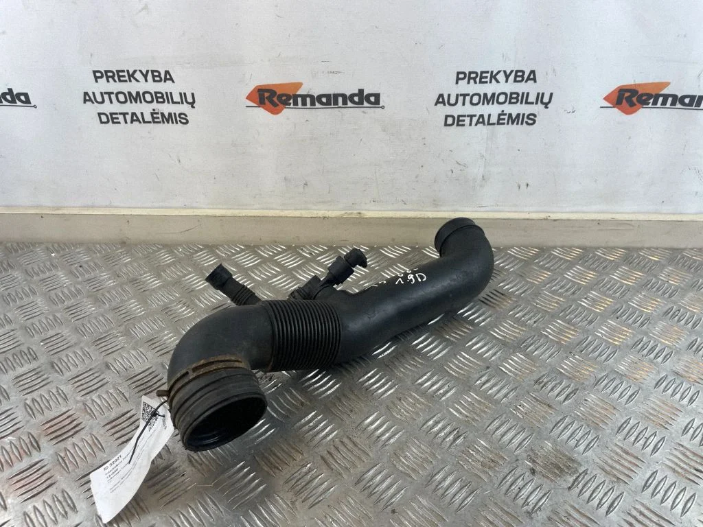 Intercooler hose/pipe – Volkswagen Transporter - Caravelle T5 (2003-2015)