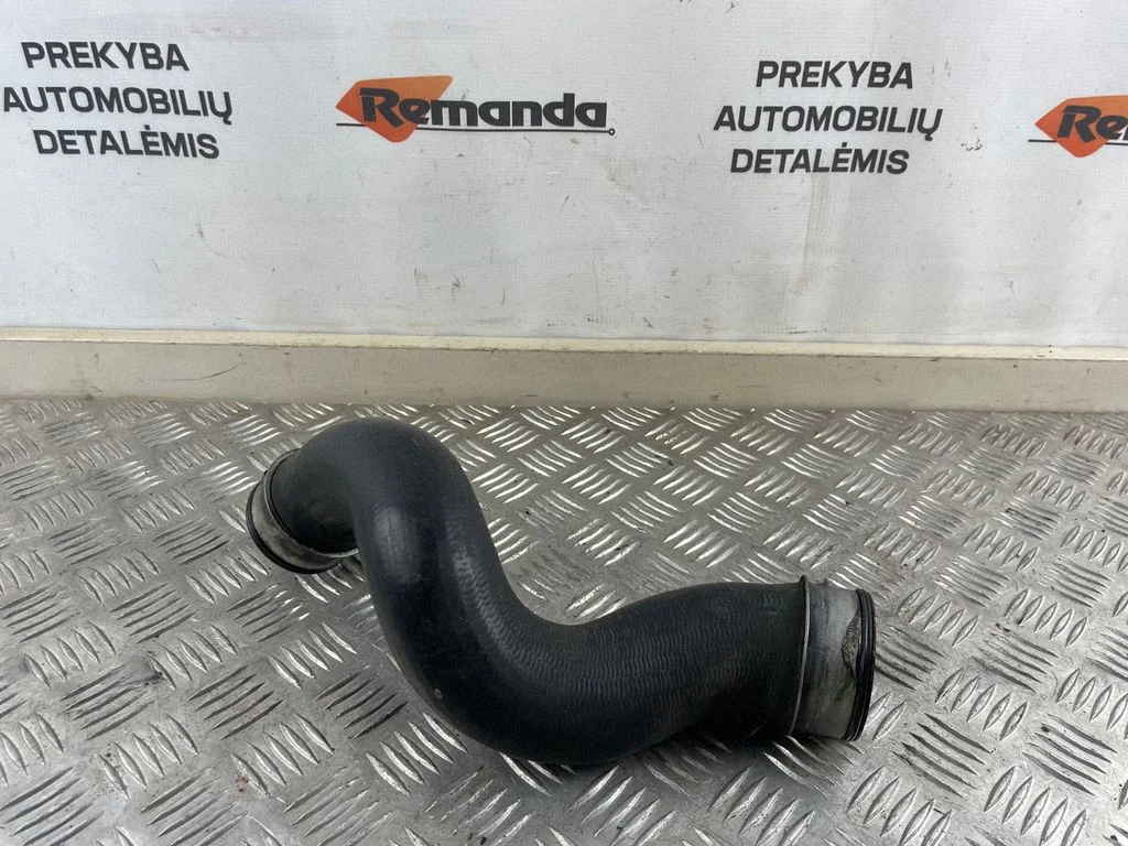 Intercooler hose/pipe 7H0145980G