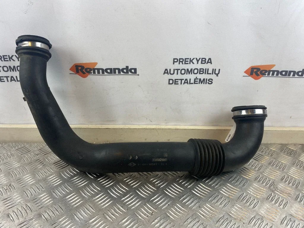 Interkūlerio žarna (-os)/ vamzdelis (-iai)