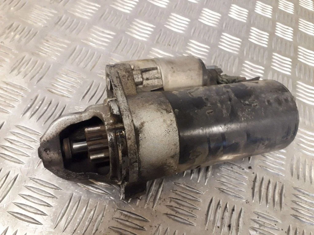 Starter motor 059911024