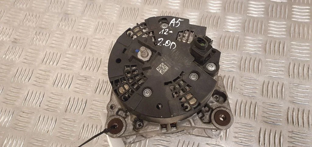 Generator/alternator 03L903017