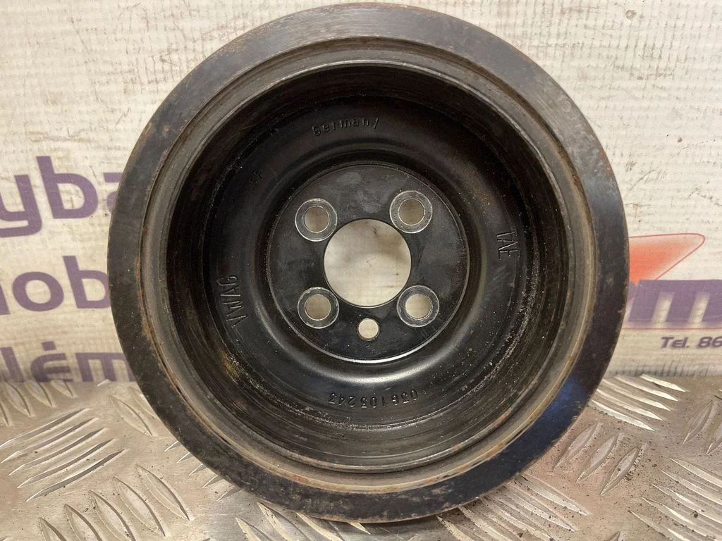 Kloķvārpstas skriemelis 03G105243