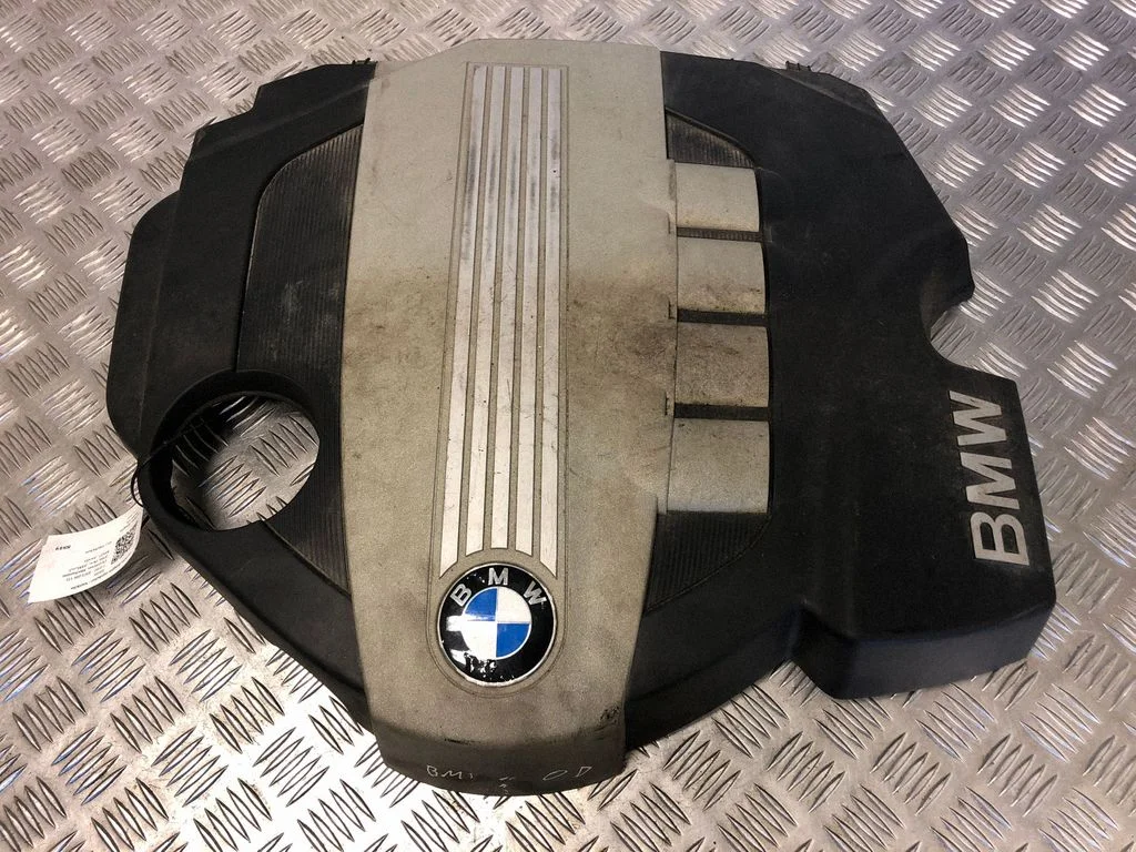 Engine cover (trim) 11147797410