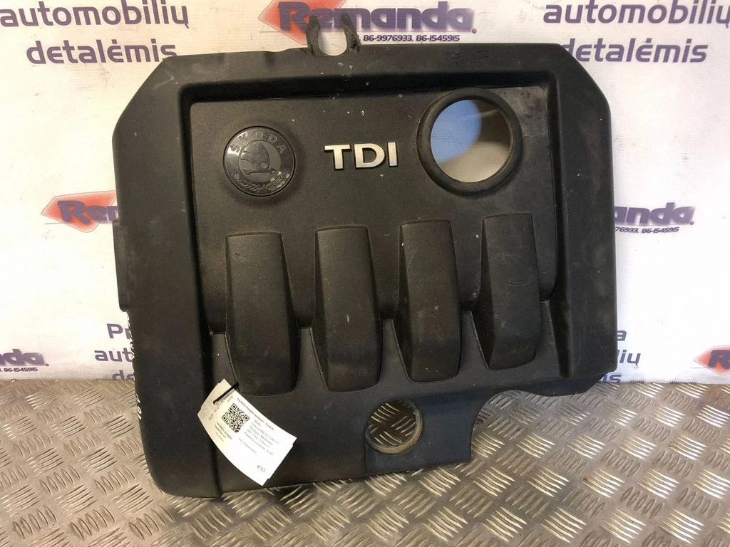 Engine cover (trim) 03G103925BK