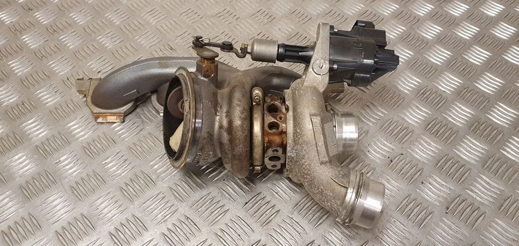 Turbocharger 7637563