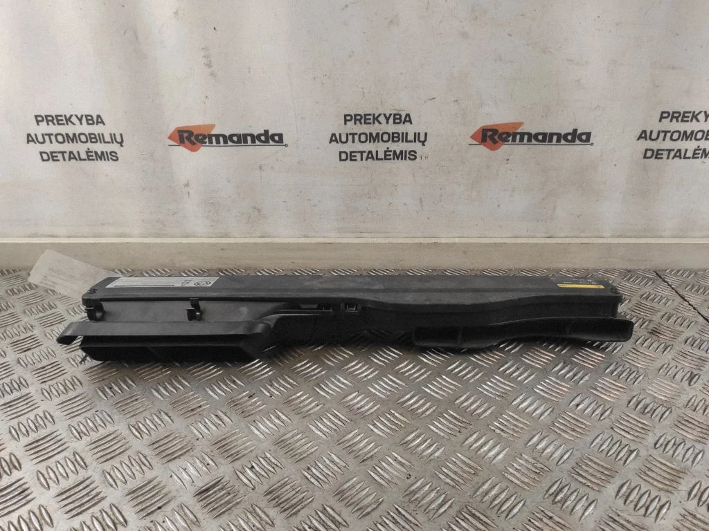 Gaisa ieplūdes kanāla detaļa (-as) 5Q0129254A