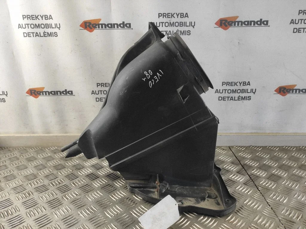 Air intake duct part 3802817
