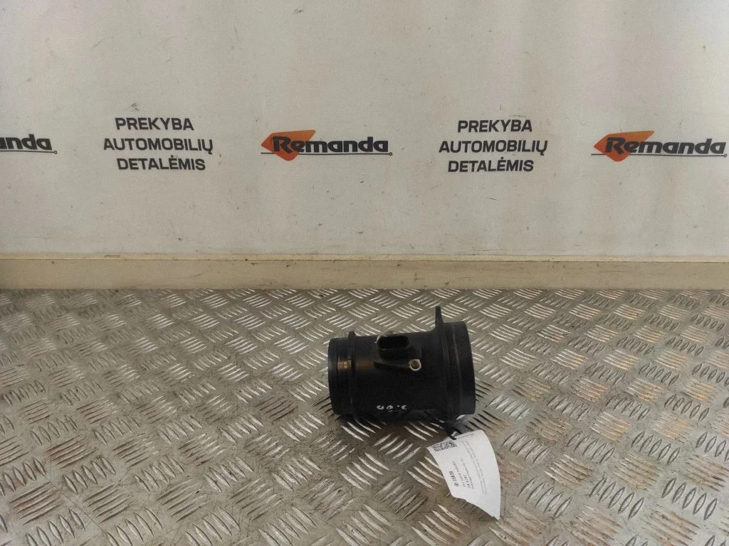 Przepływomierz powietrza 059906461K