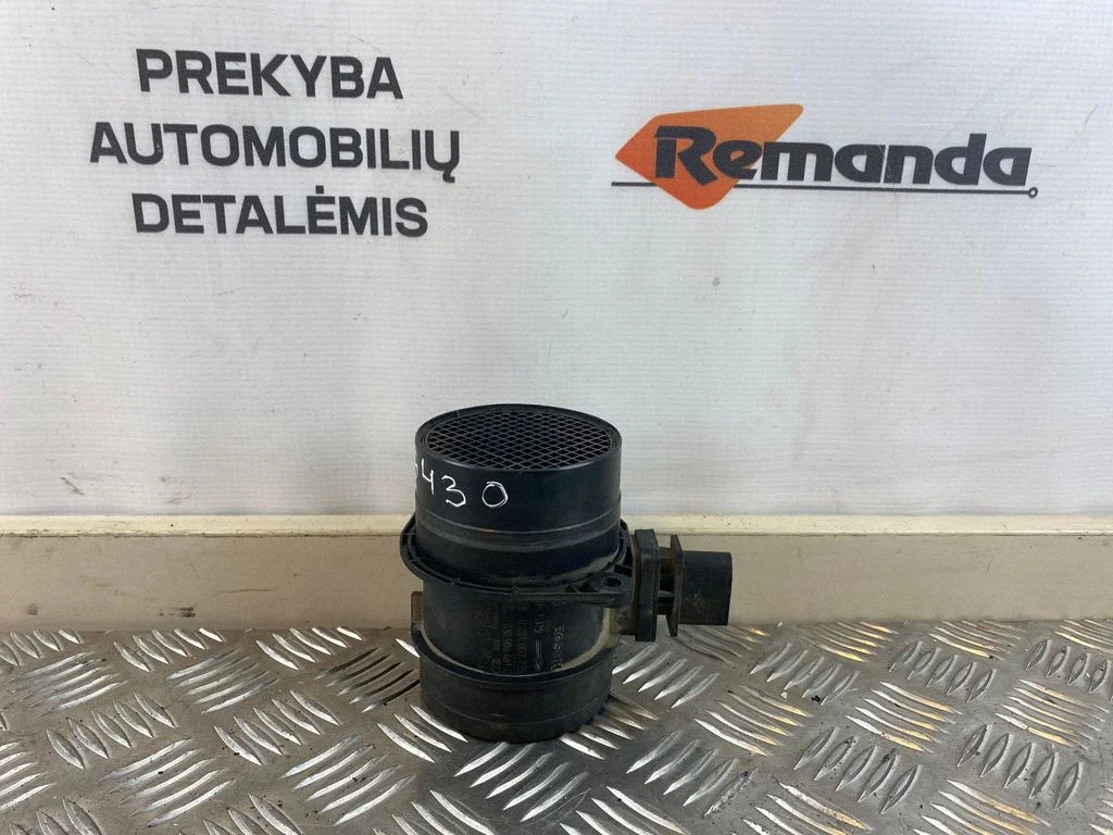 Gaisa masas mērītājs 03G906461C