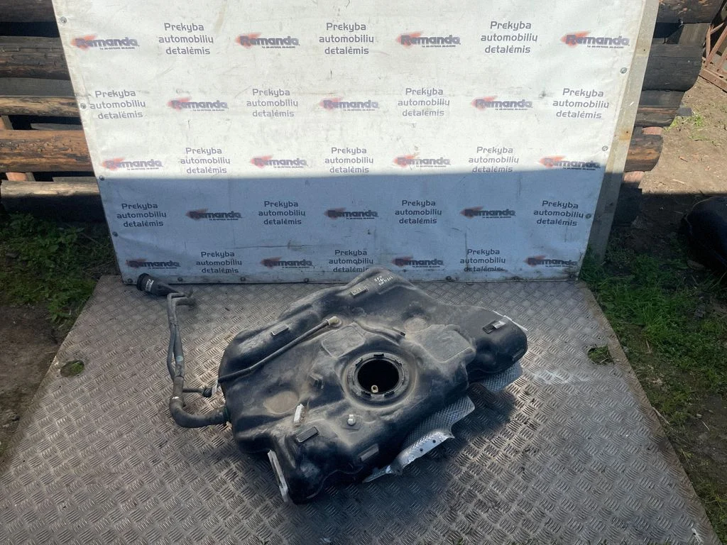 Degalų bakas