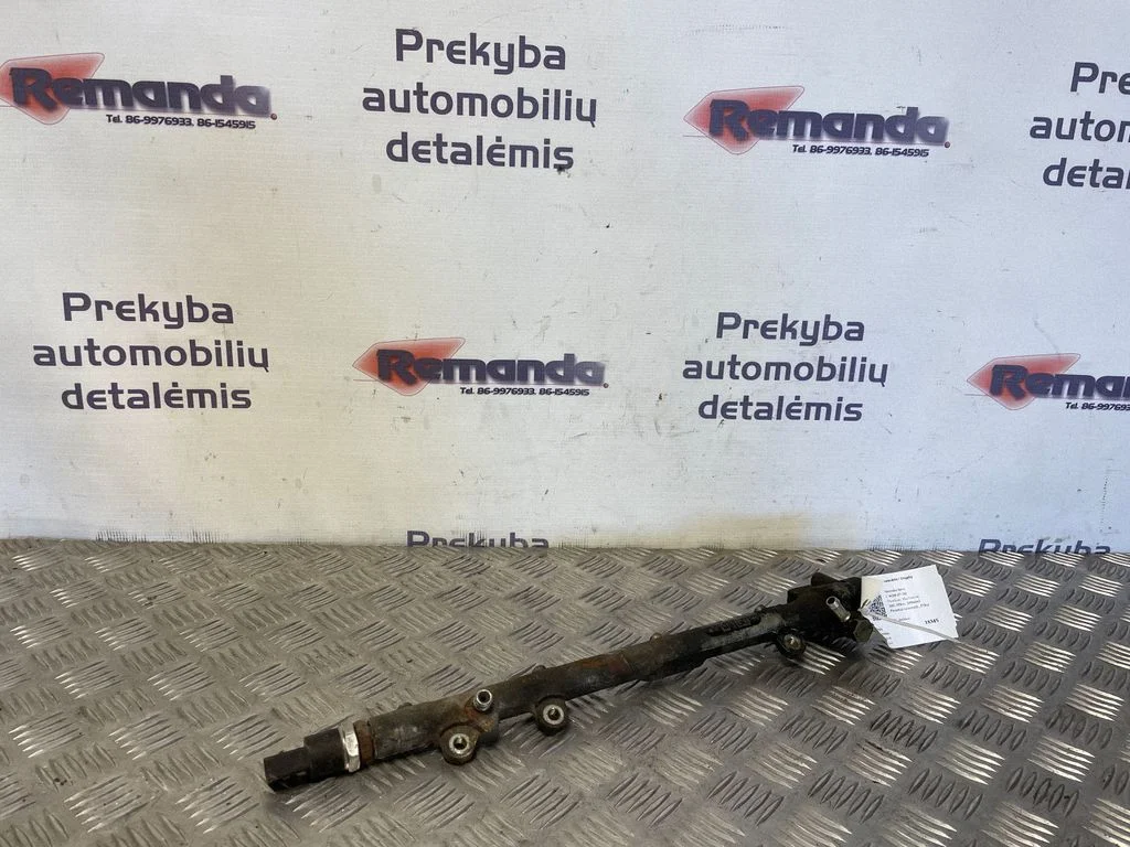 Degvielas maģistrālā caurule – Mercedes-Benz C klase AMG W204 (2007-2014)