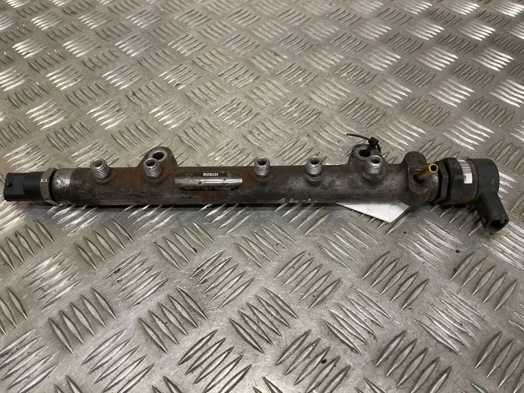 Fuel main line pipe – Toyota Yaris (2006-2011)