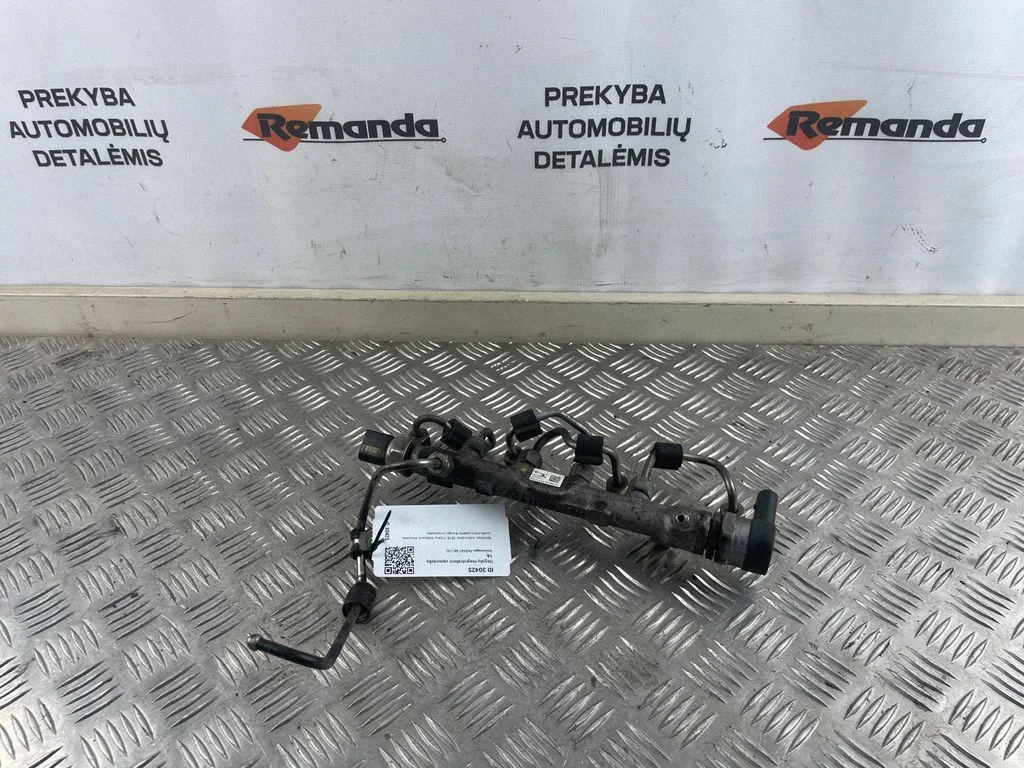 Degvielas maģistrālā caurule 04L089D