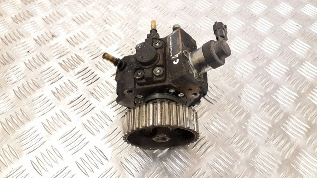 Fuel injection high pressure pump – Citroen C4 I (2004-2010)