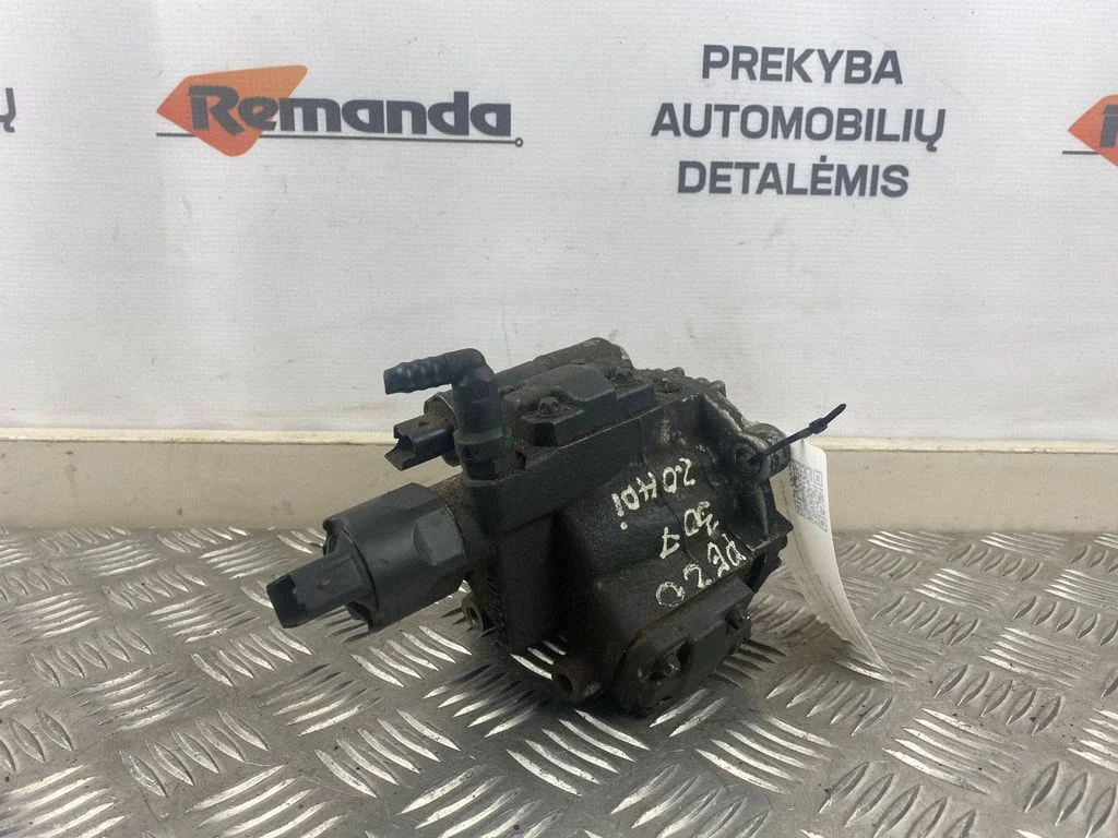 Fuel injection high pressure pump 9636818480