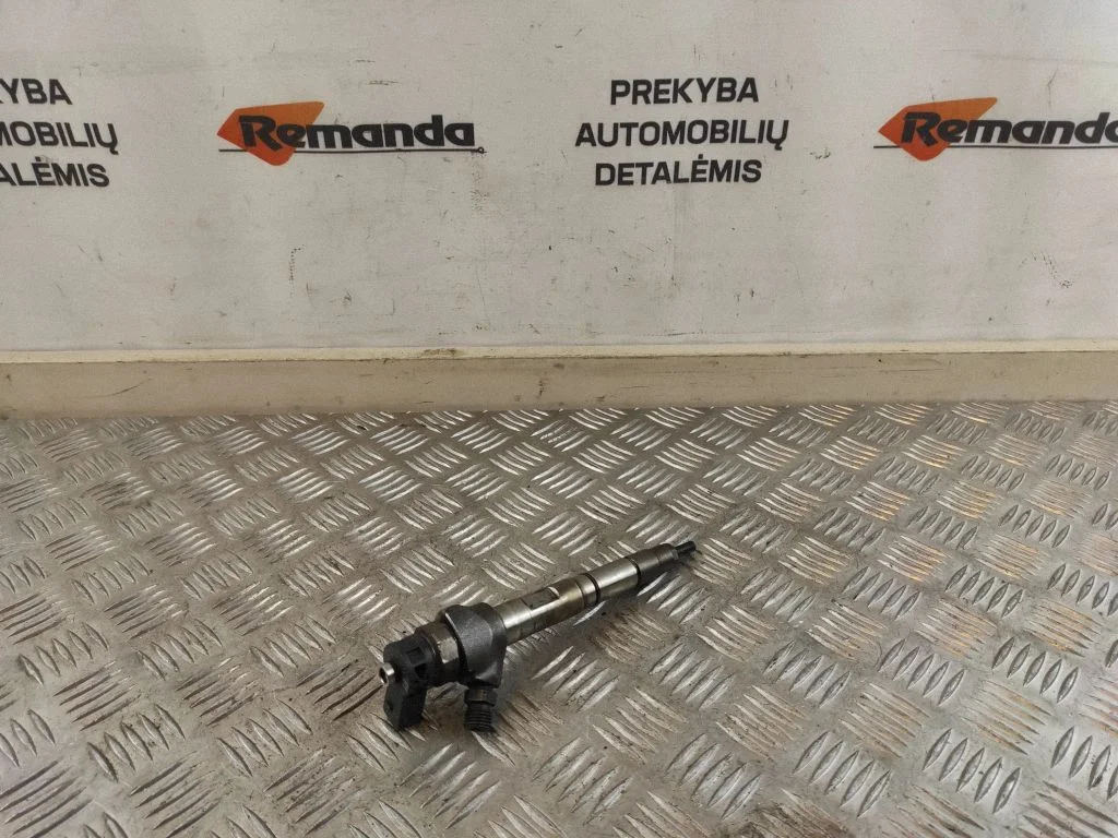 Sprausla (-as) (inžektors (-i)) 04L130277AC