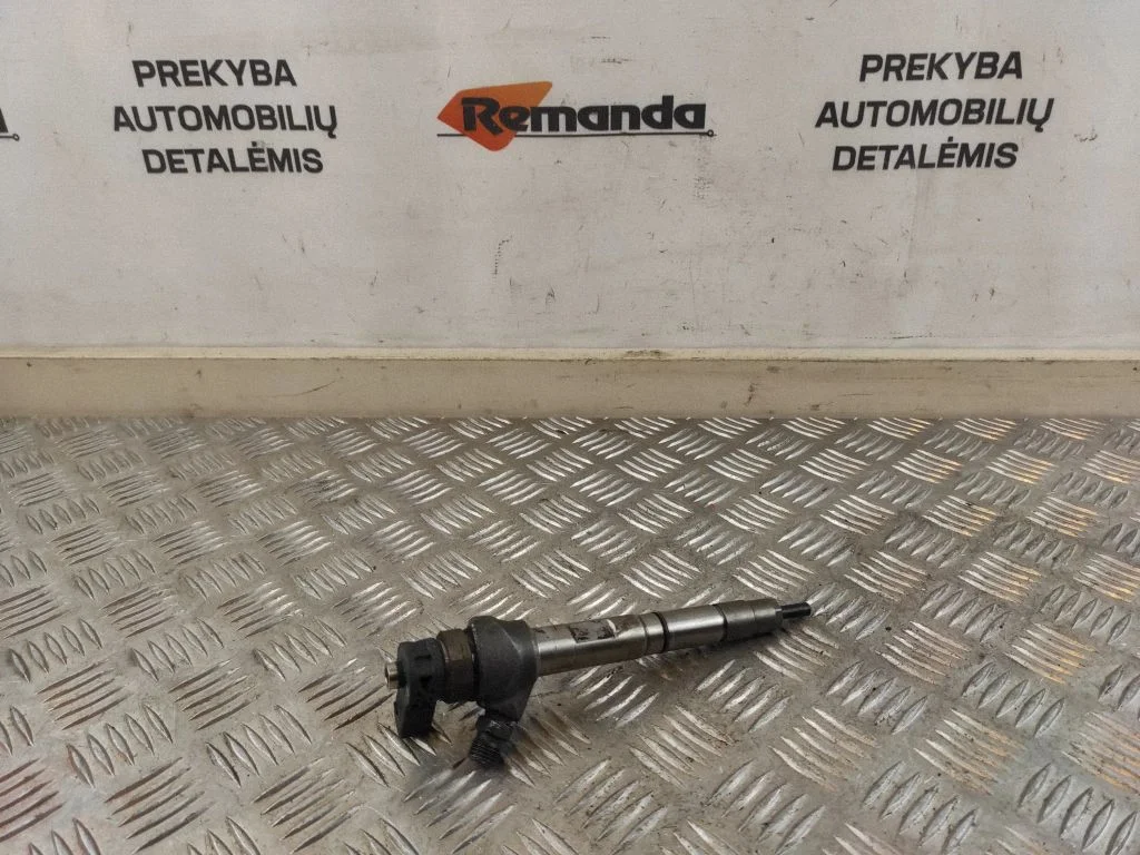 Sprausla (-as) (inžektors (-i)) 04L130277AC