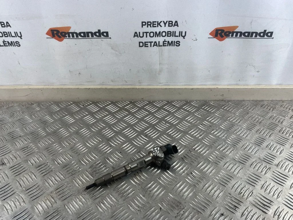 Sprausla (-as) (inžektors (-i)) 04L130277AC