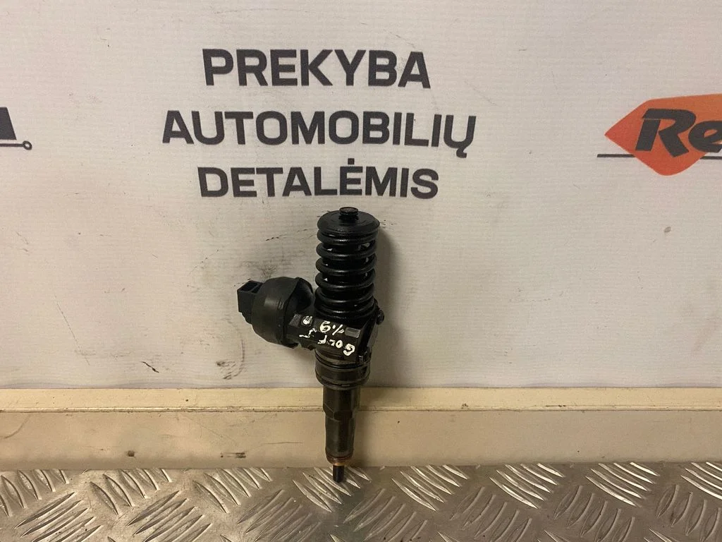 Sprausla (-as) (inžektors (-i))