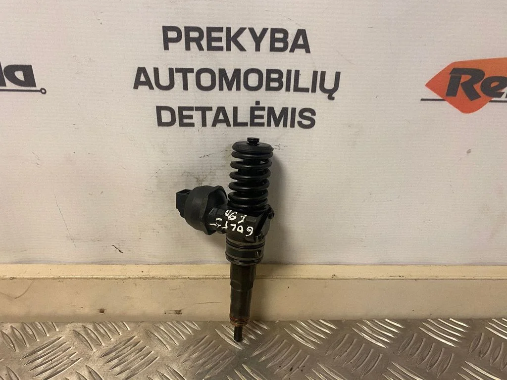 Sprausla (-as) (inžektors (-i))