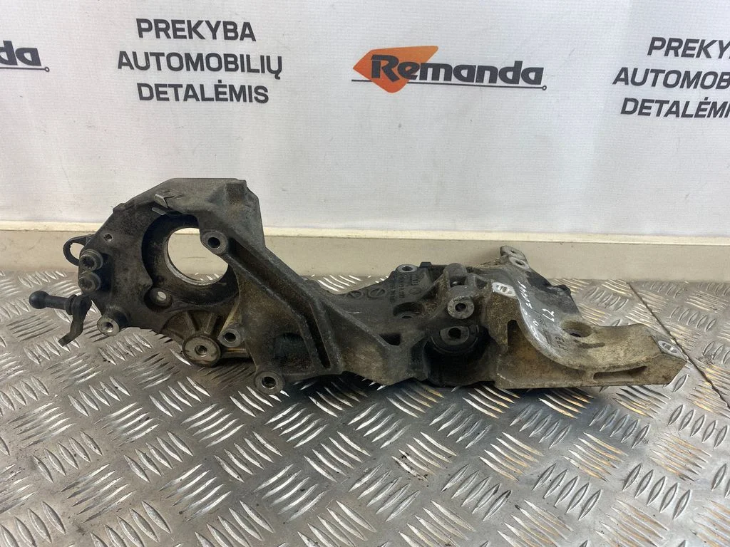 Generatoriaus kronšteinas
