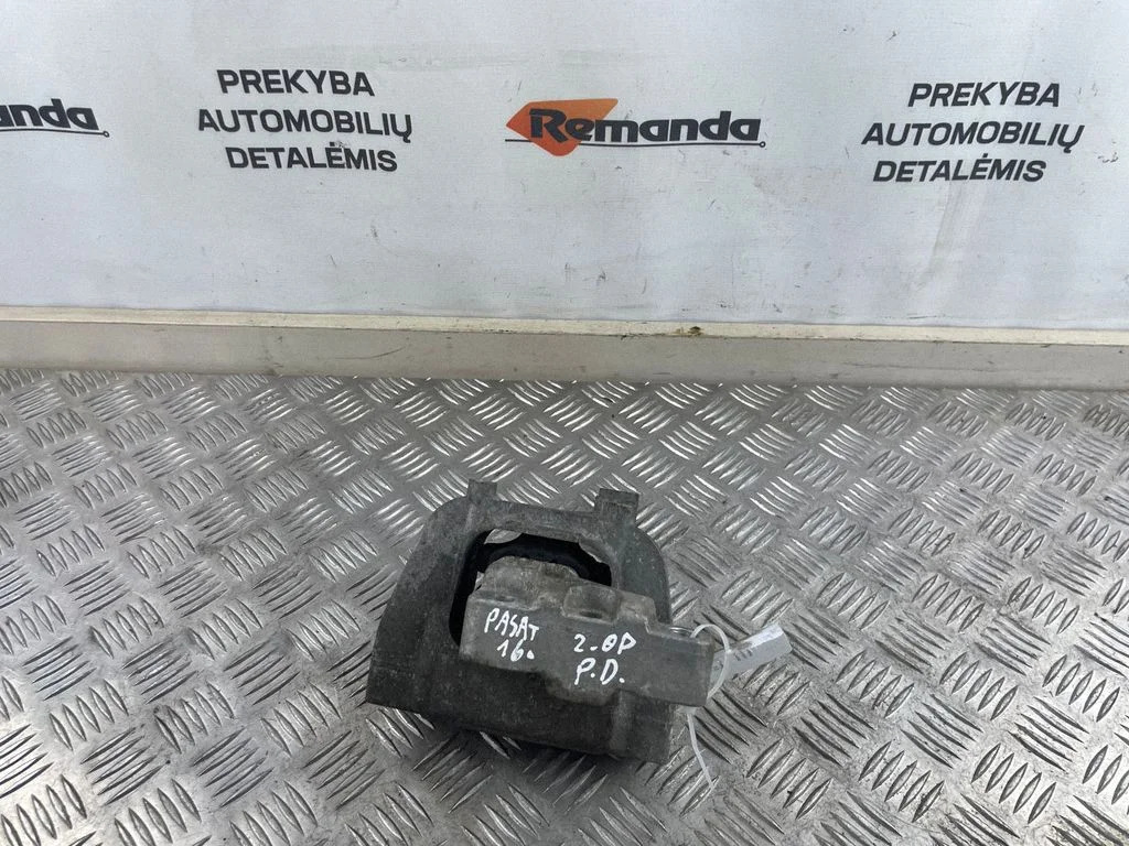 Dzinēja spilvens 5Q0199262BH