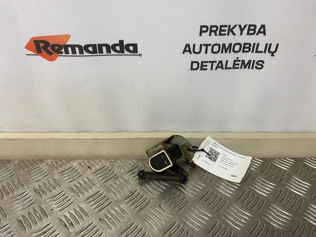 Aukščio daviklis (priekinių žibintų)