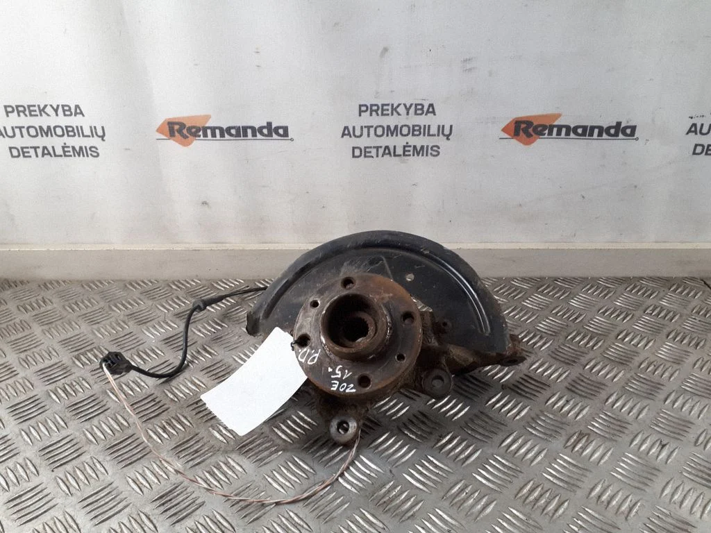Front wheel hub spindle knuckle 400141668R