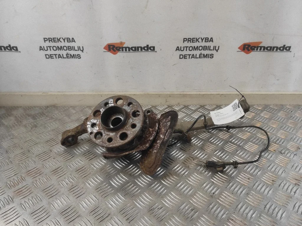 Front wheel hub spindle knuckle – front right