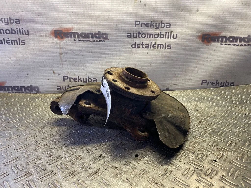 Priekšējā rumba – priekšējā kreisā
