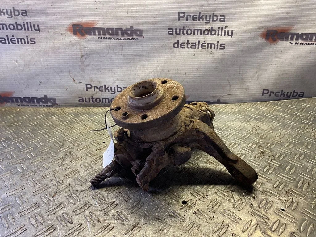 Priekšējā rumba – priekšējā kreisā