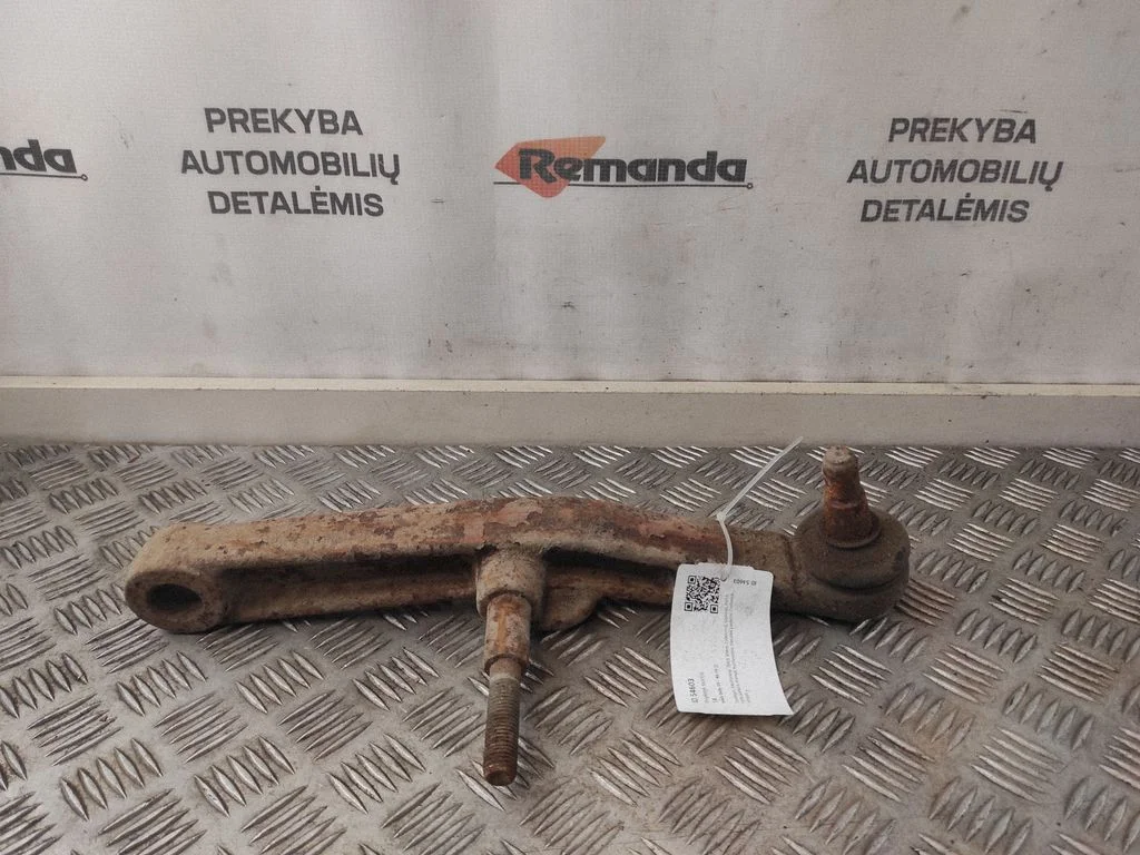 Front control arm – front right