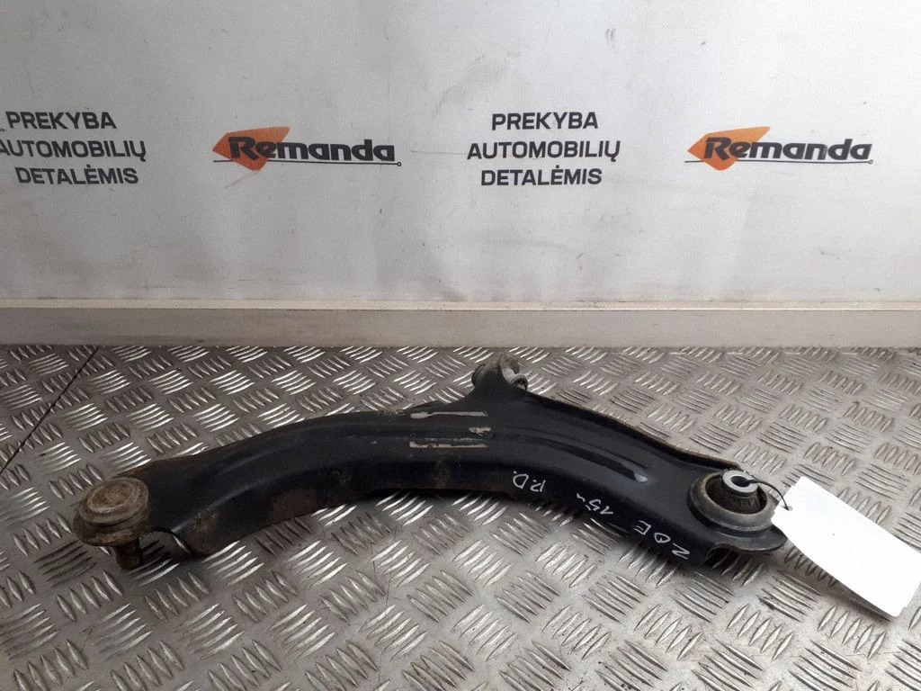 Front lower control arm/wishbone 545049968R