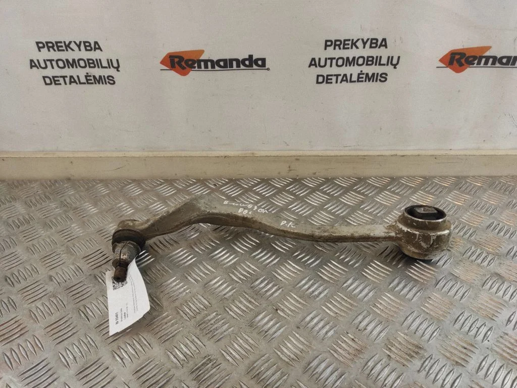 Front lower control arm/wishbone – front left