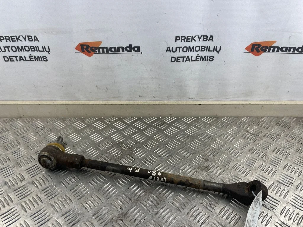 Front lower control arm/wishbone – front left