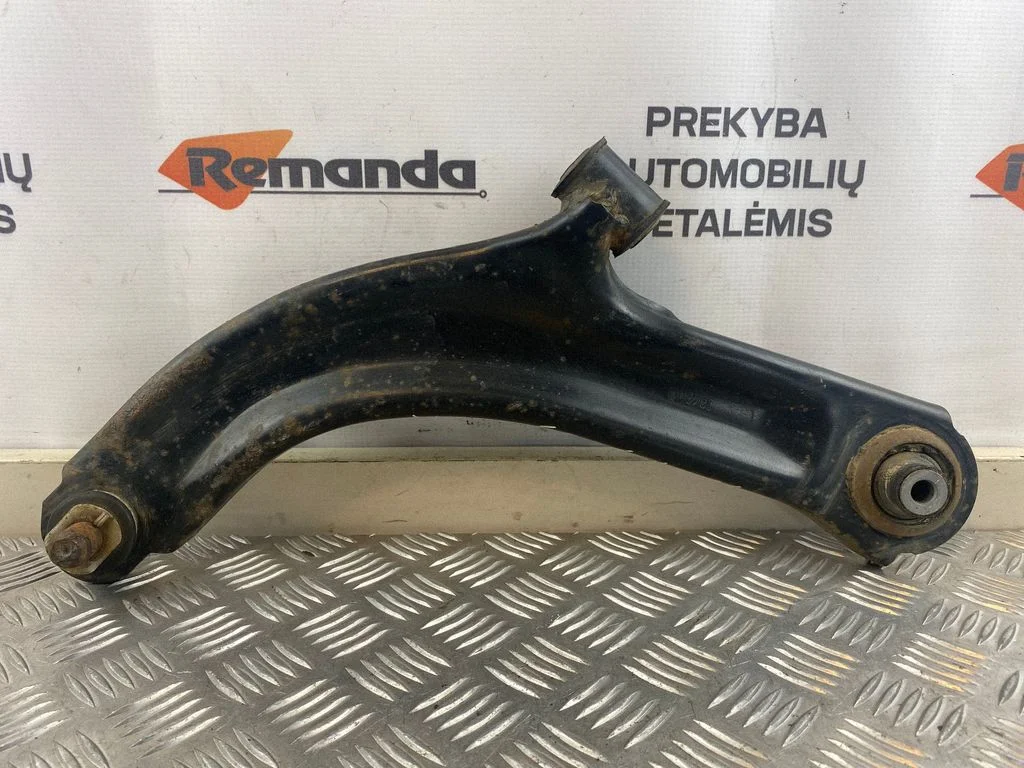 Front lower control arm/wishbone – Renault Grand Modus (2008-2012), front left