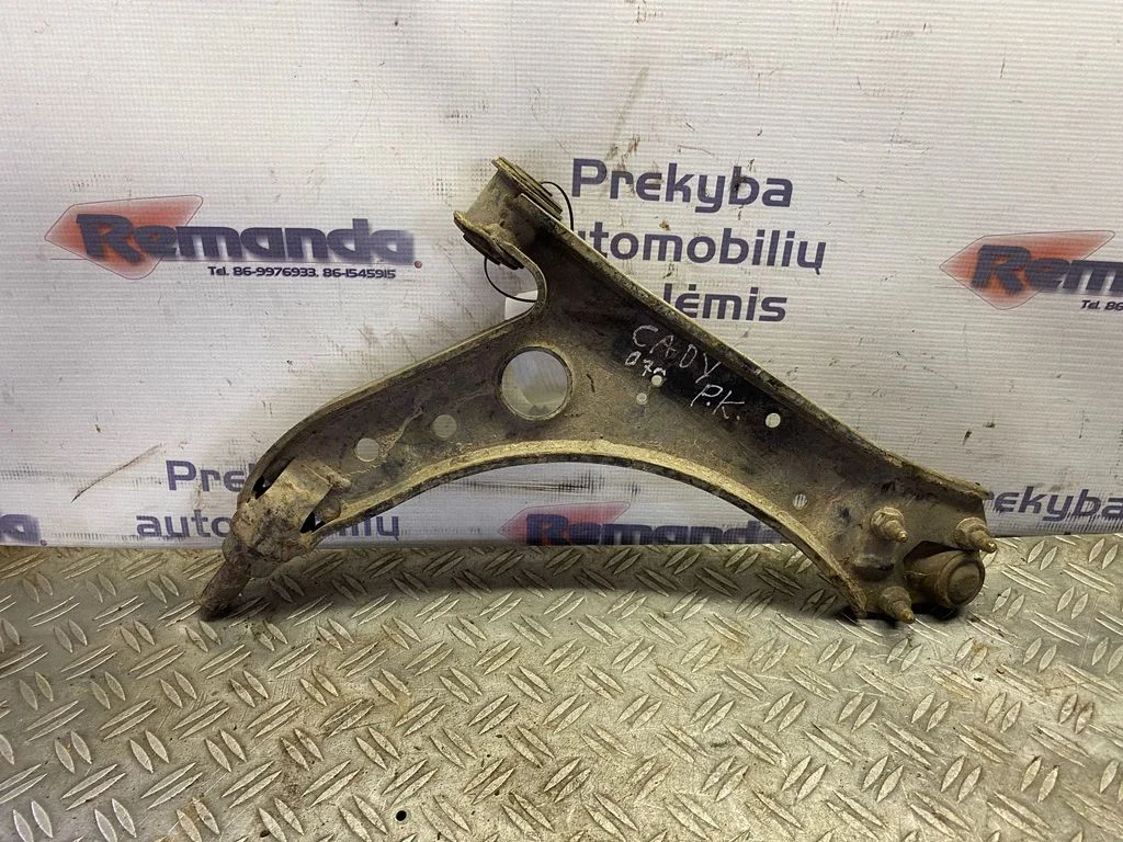 Front lower control arm/wishbone – front left