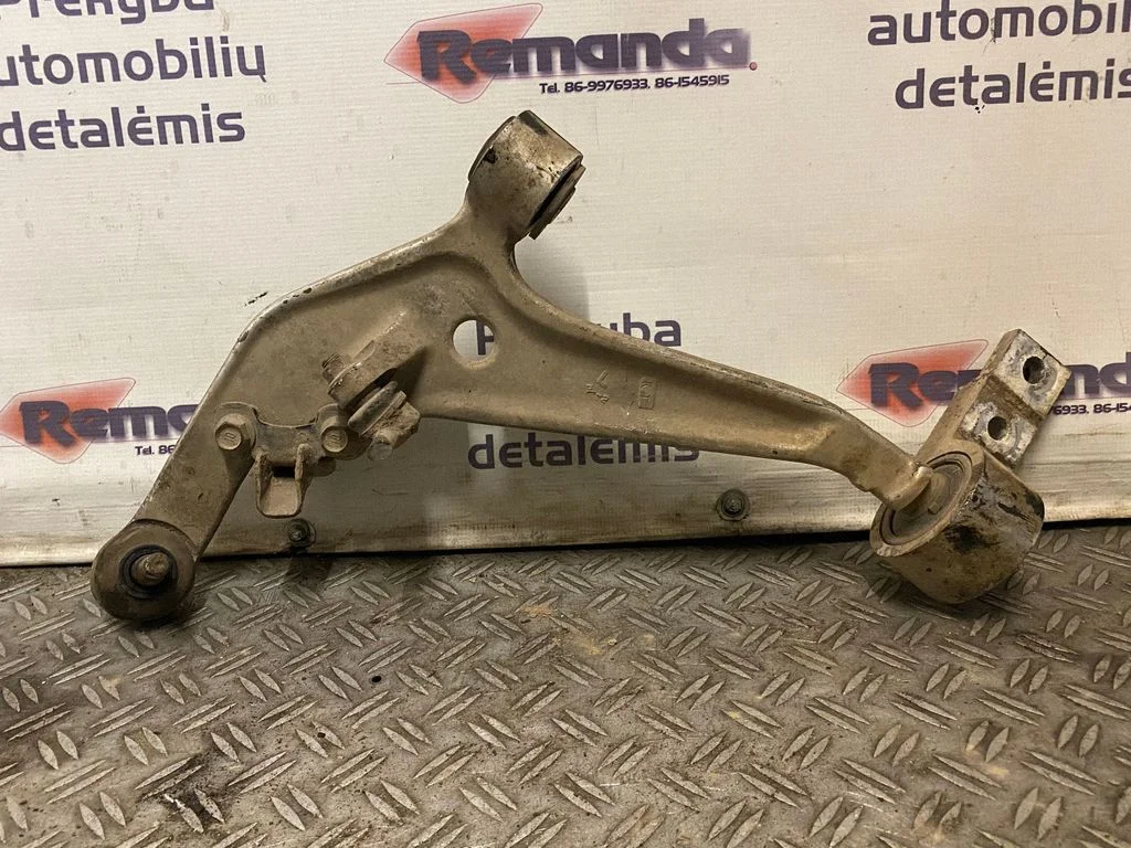Front lower control arm/wishbone – front left